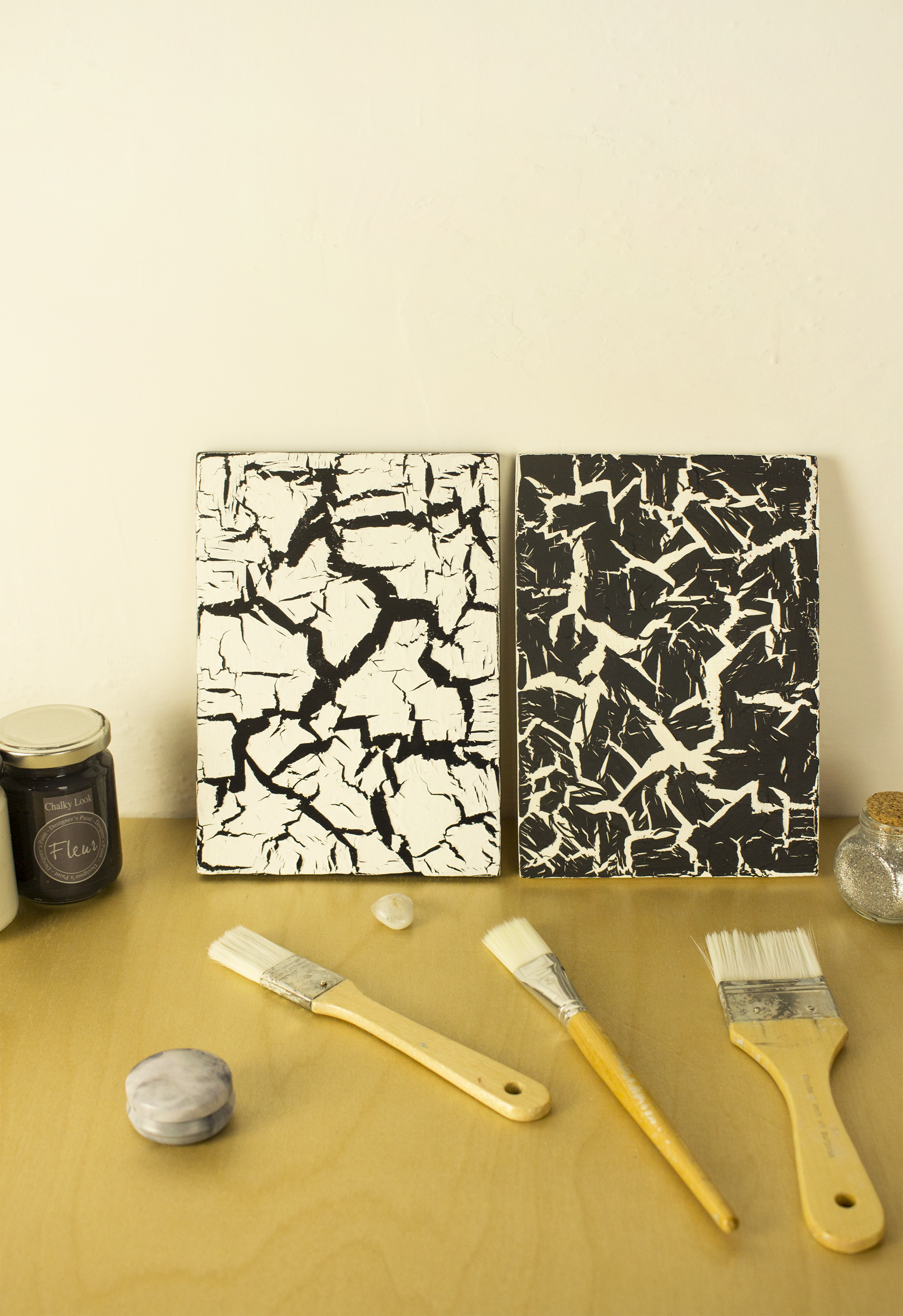 “Nelle crepe: luci e ombre” n°1